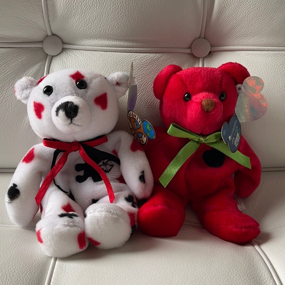 2/$30 Planet Plush Beanie Bear